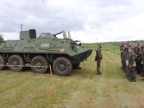 На базе Николаевского полка Нацгвардии начались специальные сборы с экипажами БТР Южного ОТО